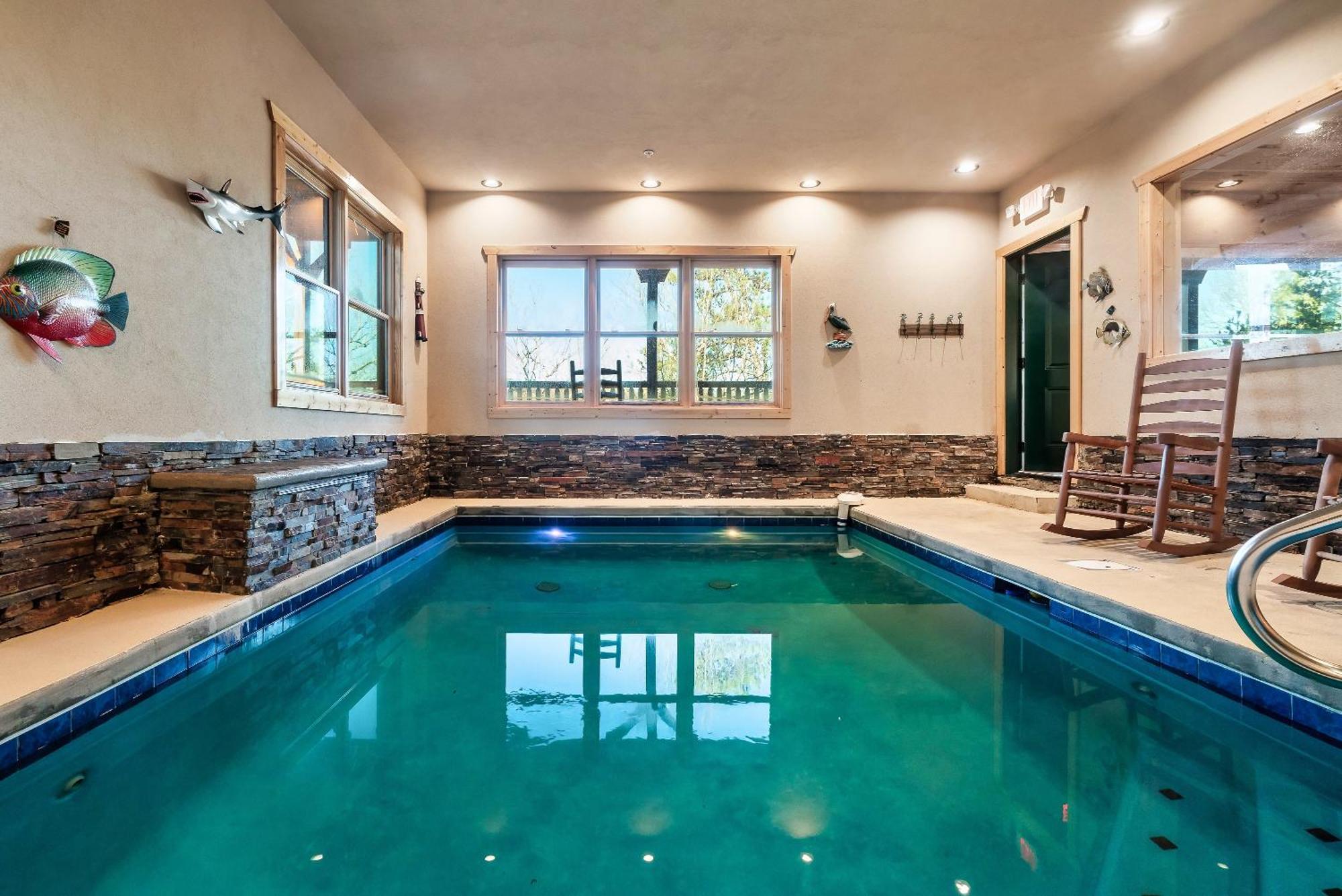 Full Equipped Cabin With A Pool And Game Room Smokies Views Gatlinburg Extérieur photo