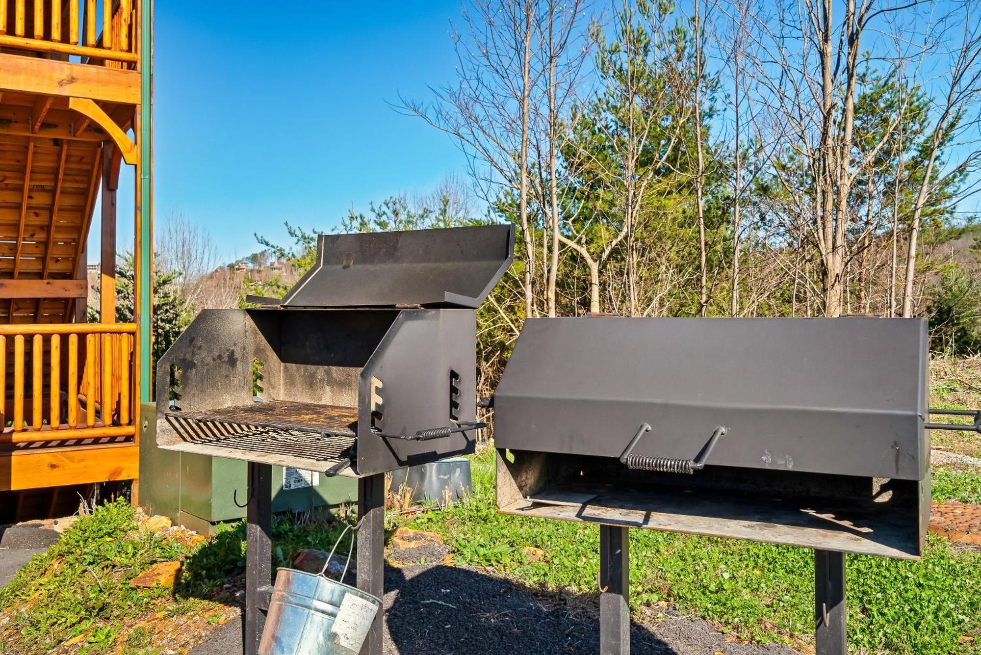 Full Equipped Cabin With A Pool And Game Room Smokies Views Gatlinburg Extérieur photo