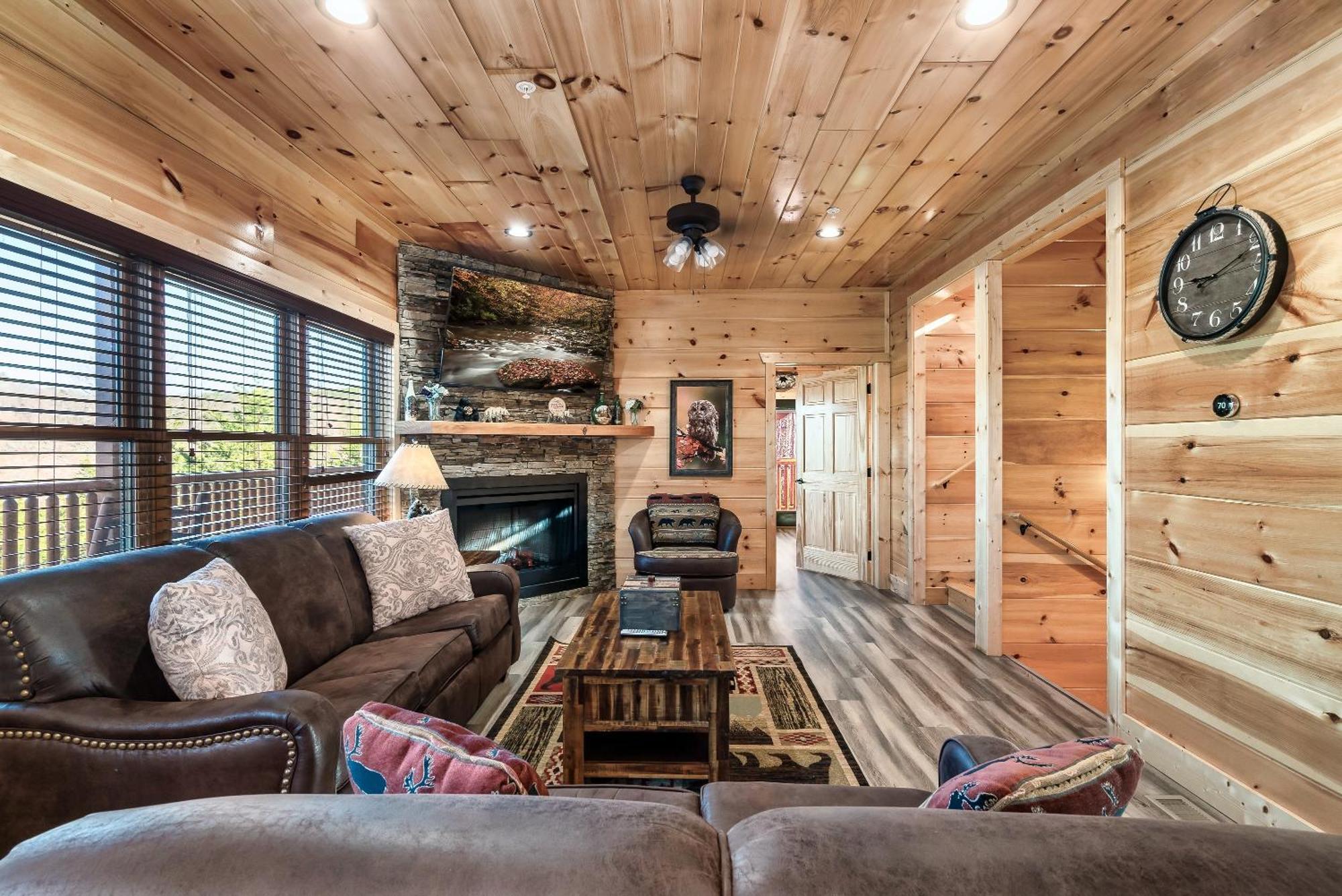 Full Equipped Cabin With A Pool And Game Room Smokies Views Gatlinburg Extérieur photo