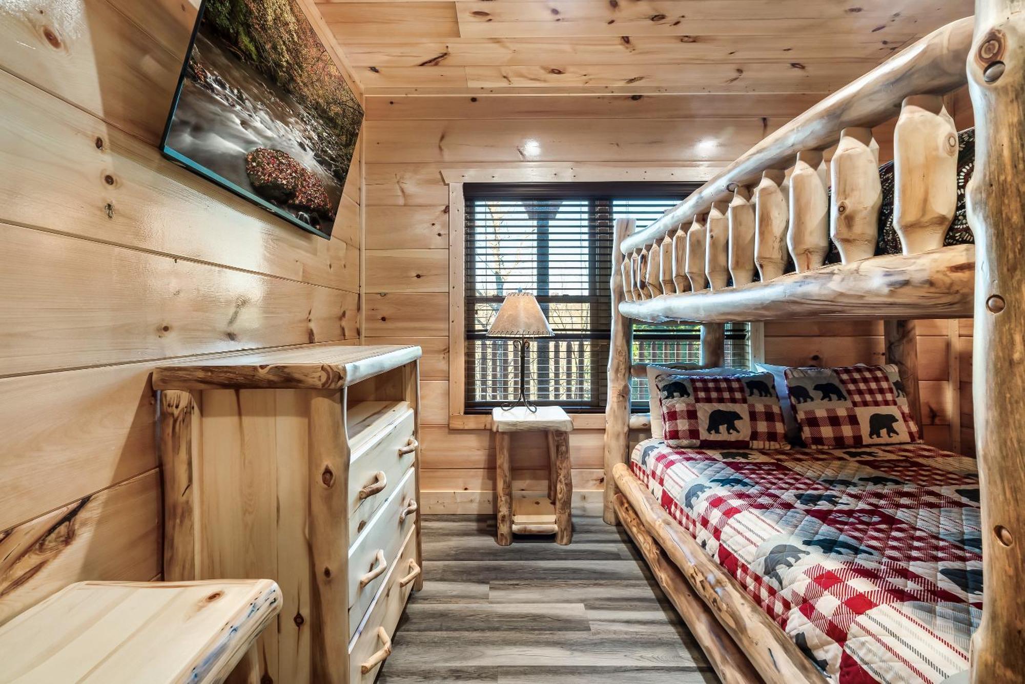 Full Equipped Cabin With A Pool And Game Room Smokies Views Gatlinburg Extérieur photo