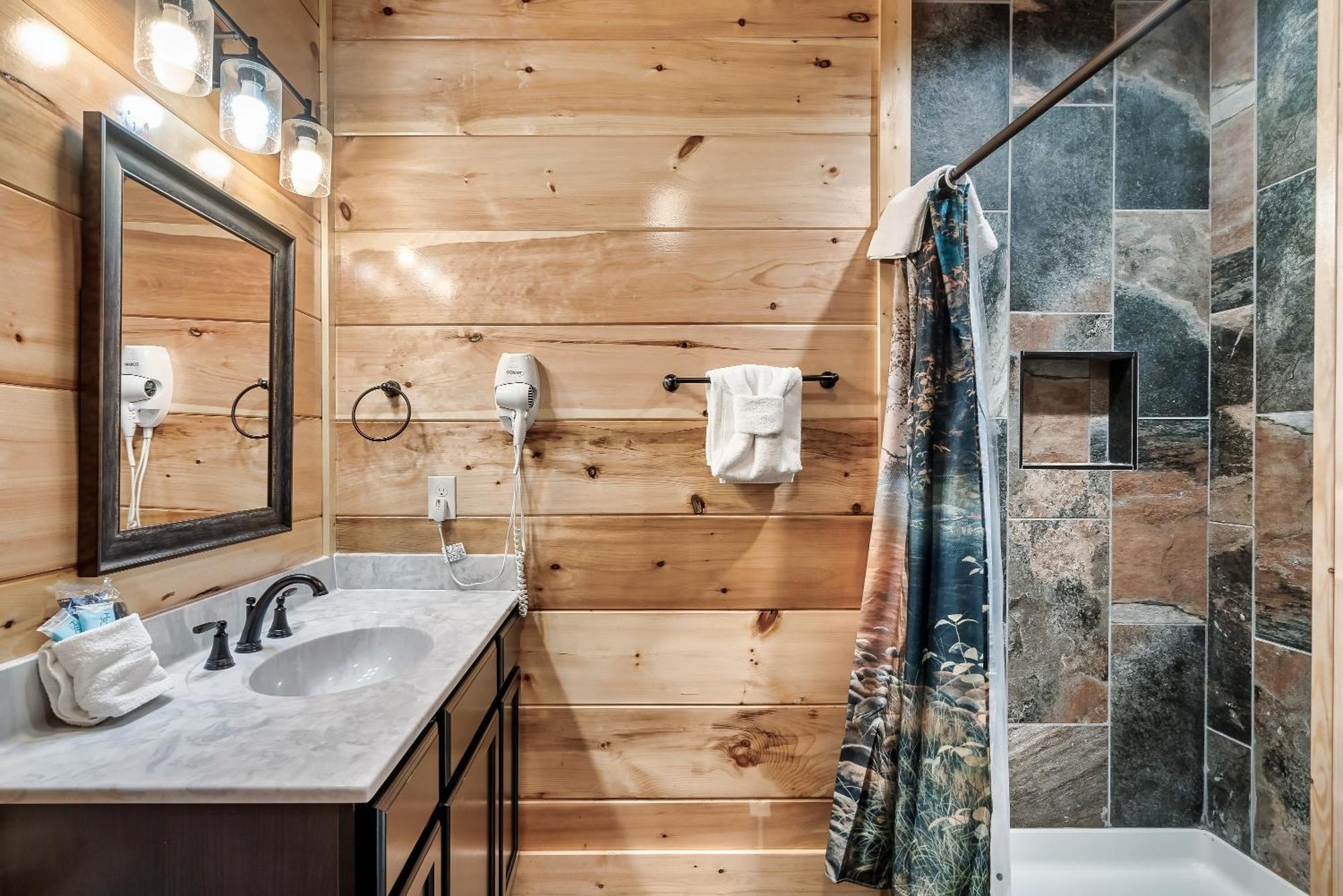 Full Equipped Cabin With A Pool And Game Room Smokies Views Gatlinburg Extérieur photo