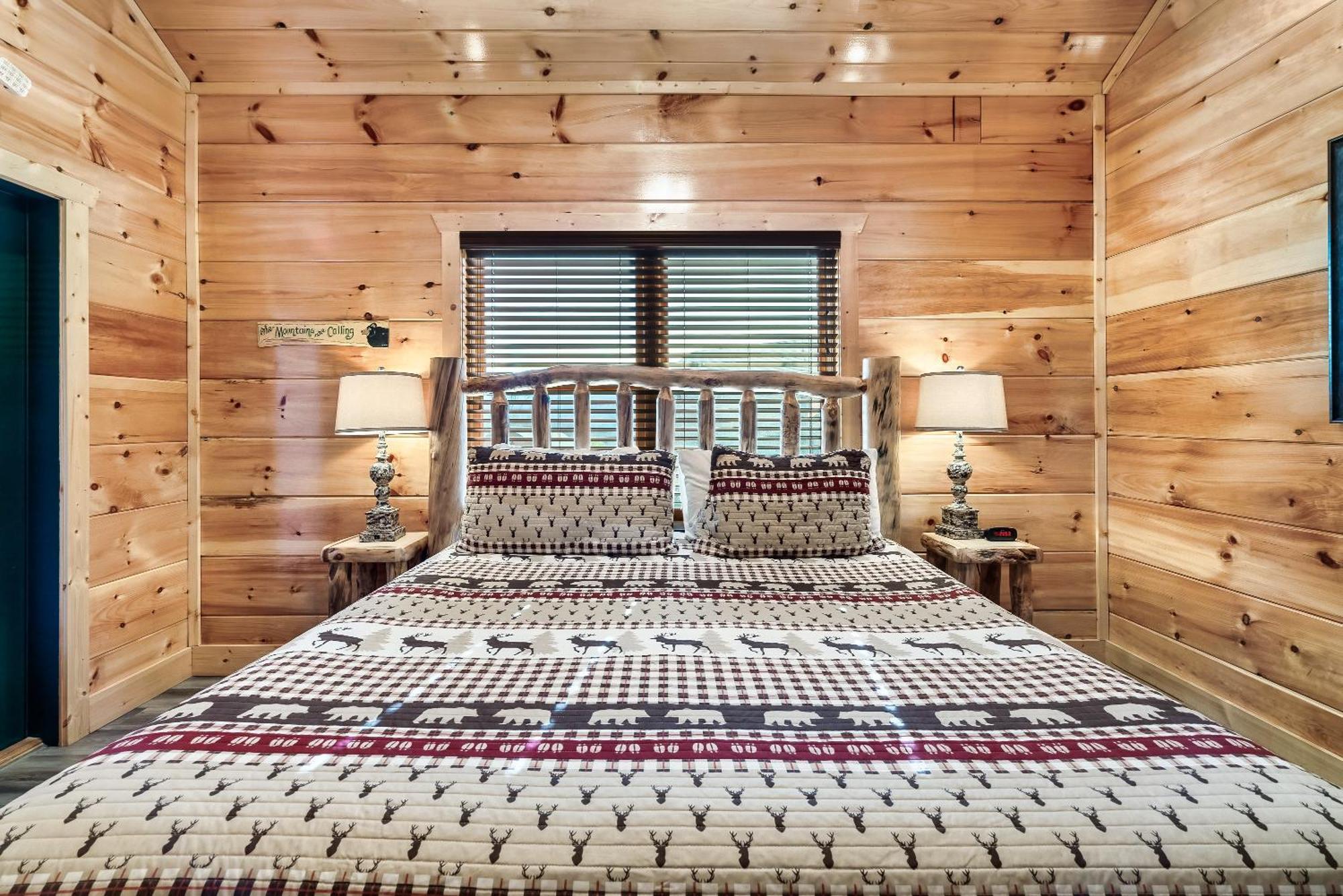 Full Equipped Cabin With A Pool And Game Room Smokies Views Gatlinburg Extérieur photo