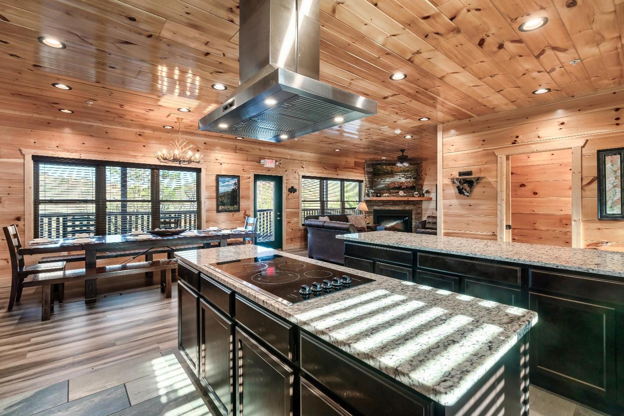 Full Equipped Cabin With A Pool And Game Room Smokies Views Gatlinburg Extérieur photo